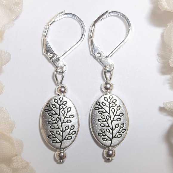 Earrings, Earrings, Earrings, Earrings, Minimalist Earrings, Silver Earring D054 - Picture 1 of 6